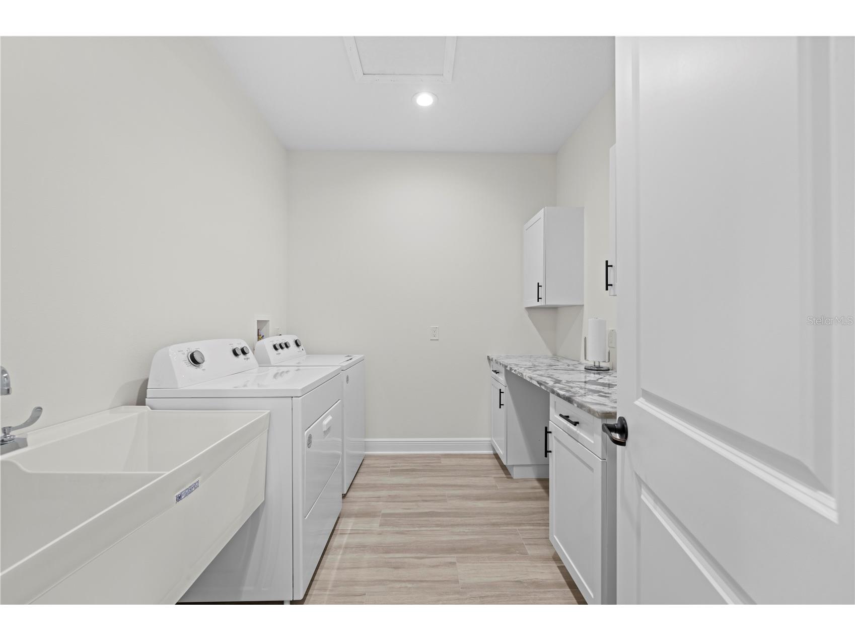18130 Parrot Road Weeki Wachee FL 34614 TB8515529 image37