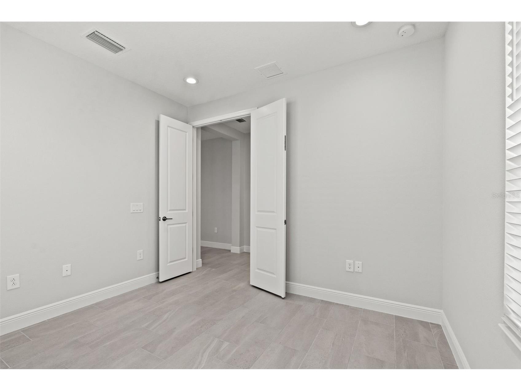 18131 Franklin Park Court Venice FL 34293 TB8510061 image14