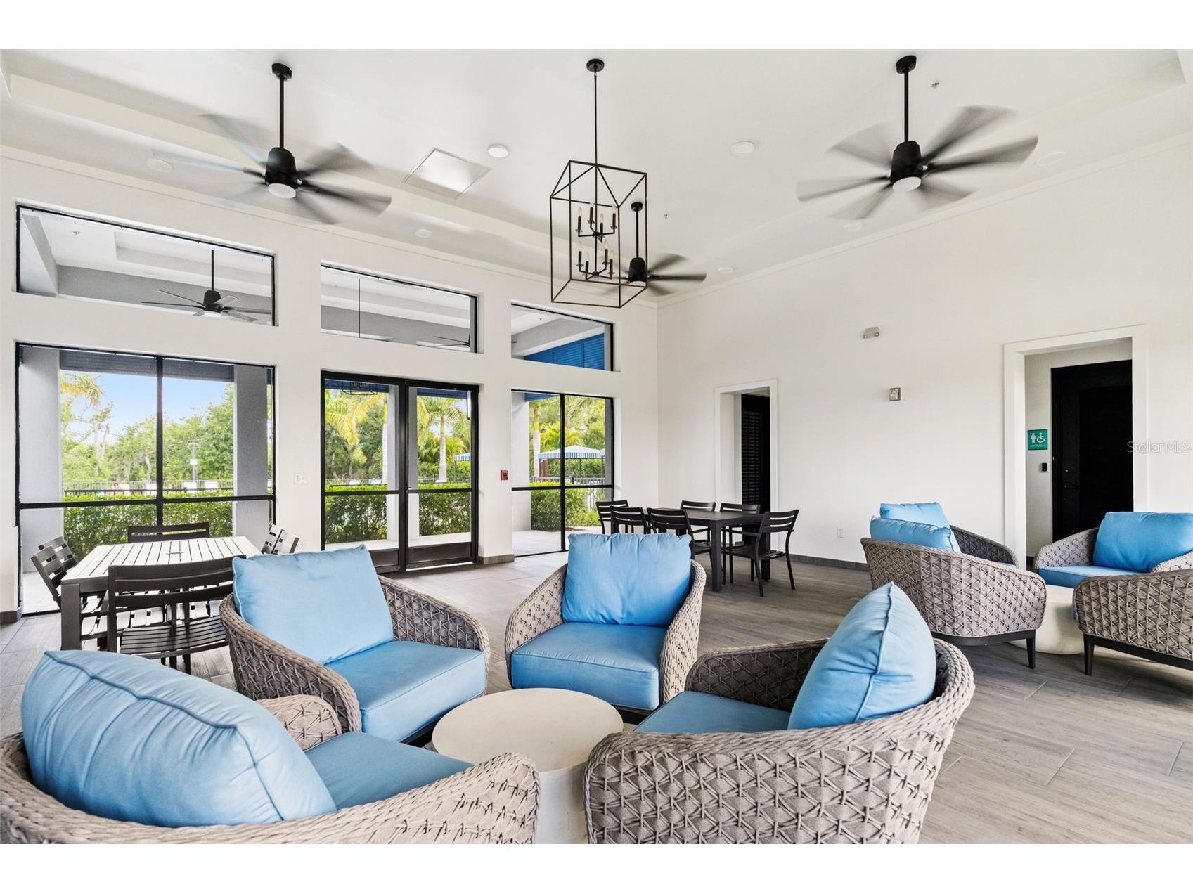 18131 Franklin Park Court Venice FL 34293 TB8510061 image49