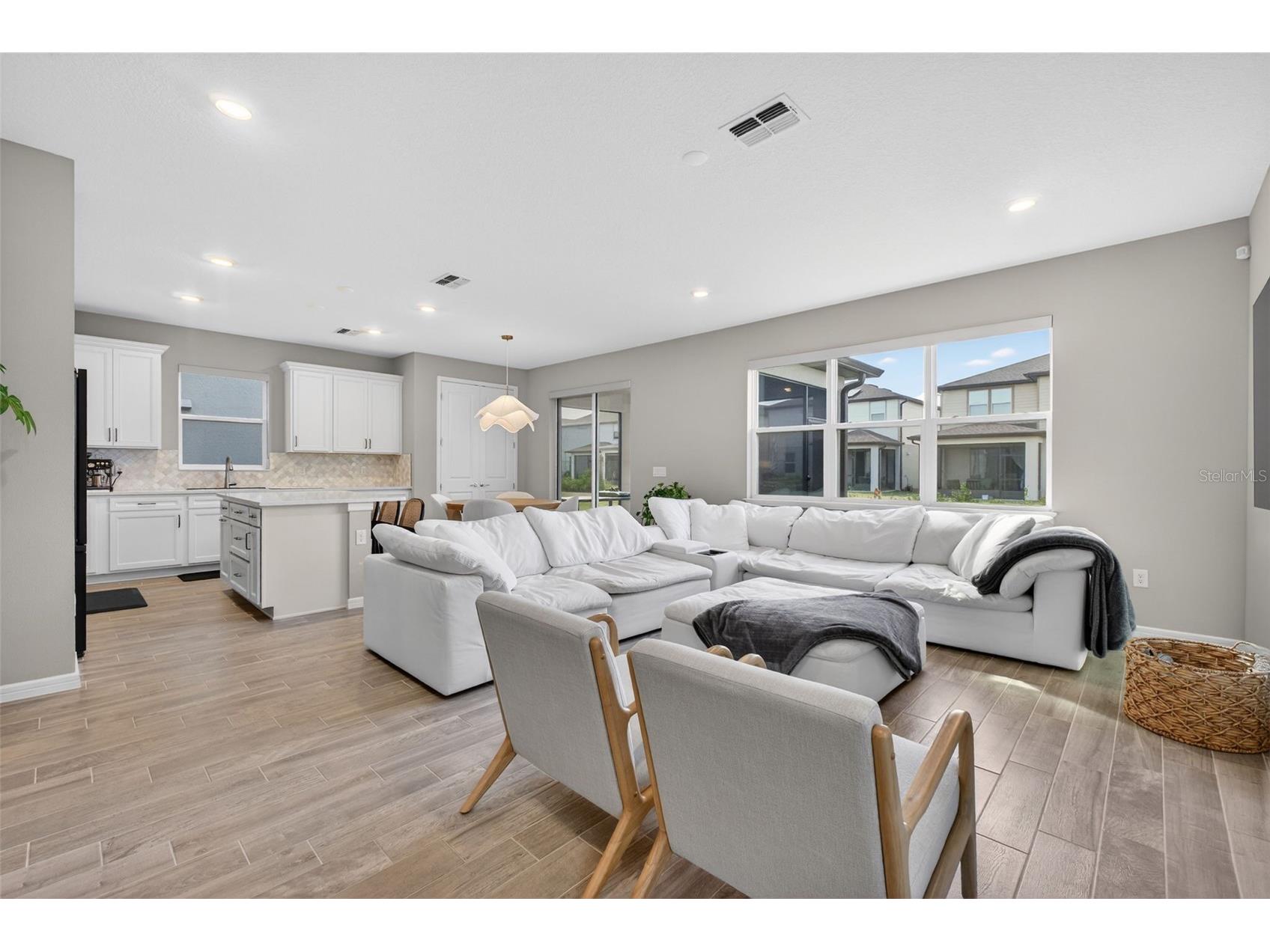 18132 Ramble On Way Land O Lakes FL 34638 TB8471431 image13