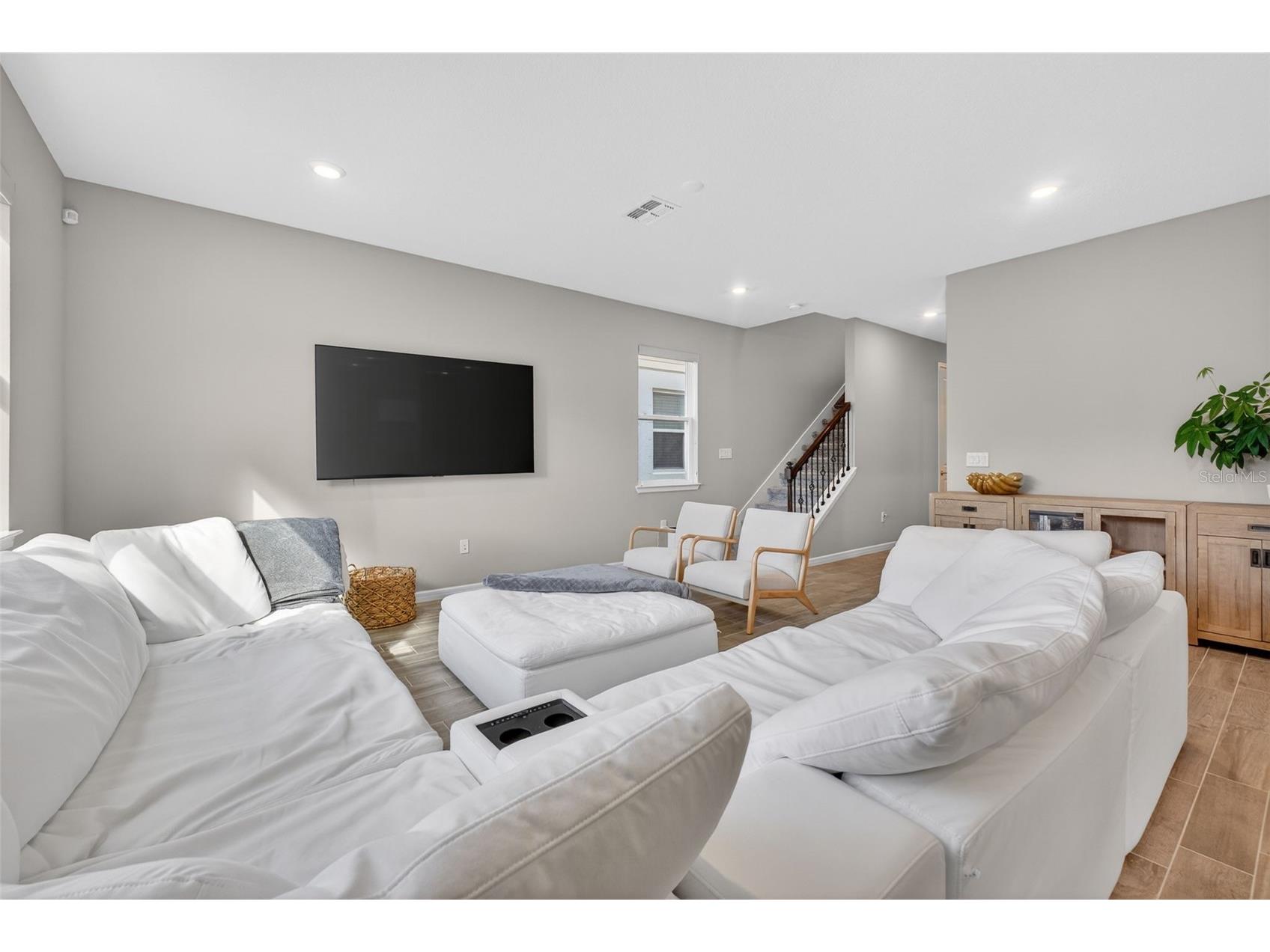 18132 Ramble On Way Land O Lakes FL 34638 TB8471431 image19