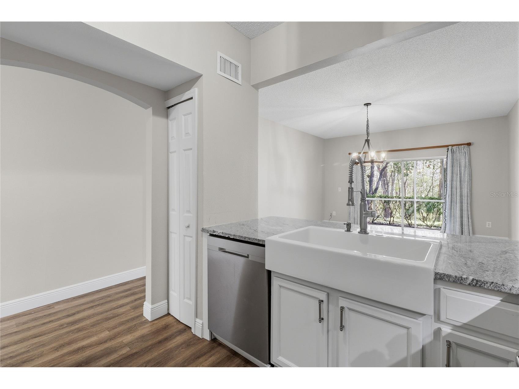 18133 Paradise Point Drive Tampa FL 33647 TB8471923 image10