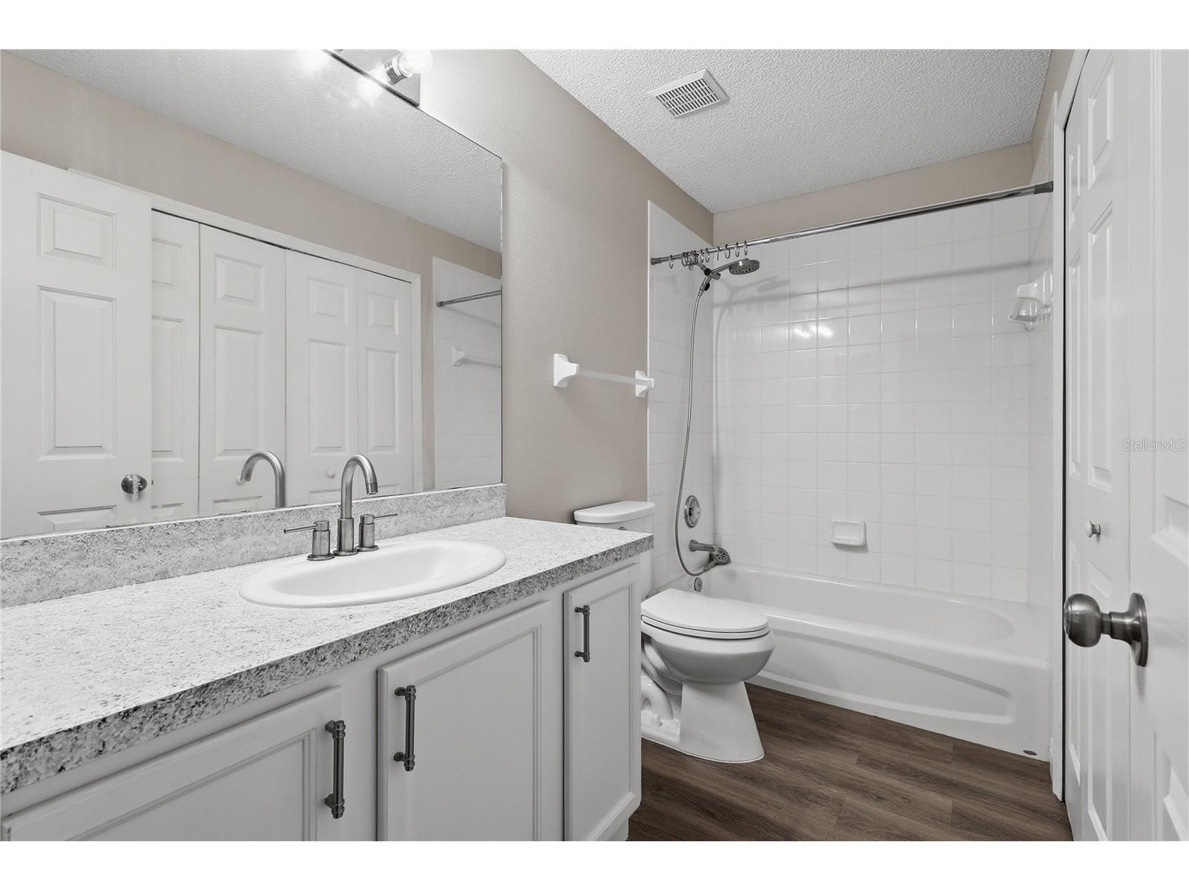 18133 Paradise Point Drive Tampa FL 33647 TB8471923 image18