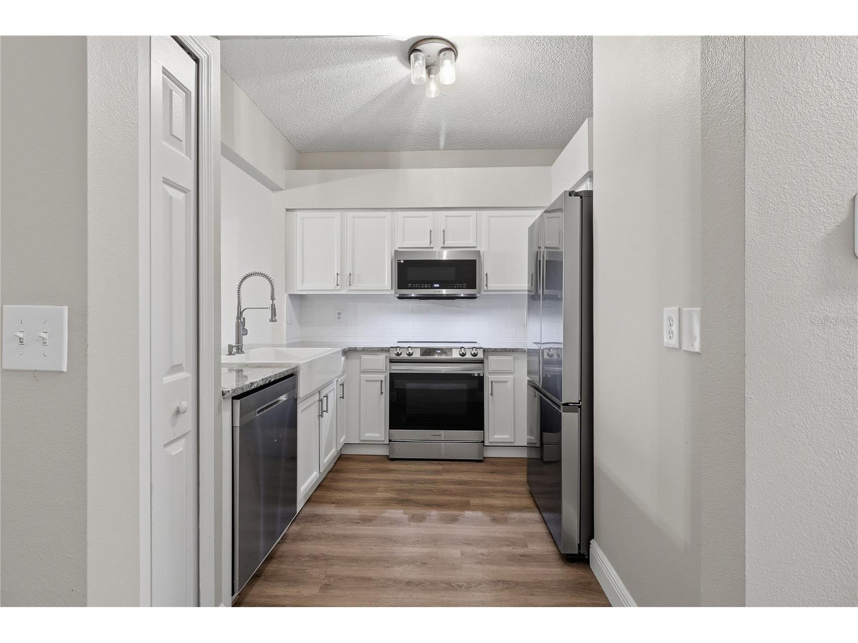 18133 Paradise Point Drive Tampa FL 33647 TB8471923 image4