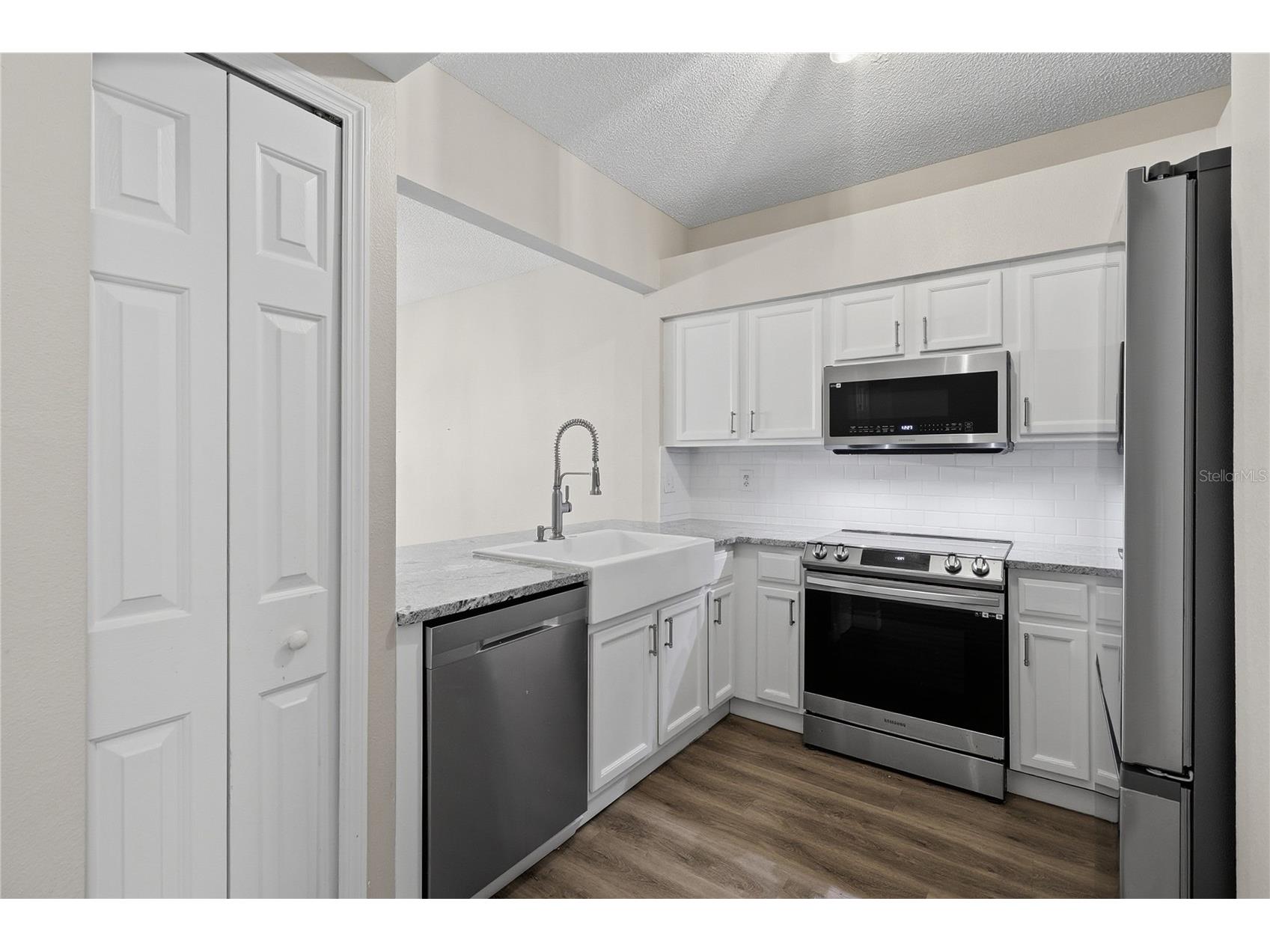 18133 Paradise Point Drive Tampa FL 33647 TB8471923 image9