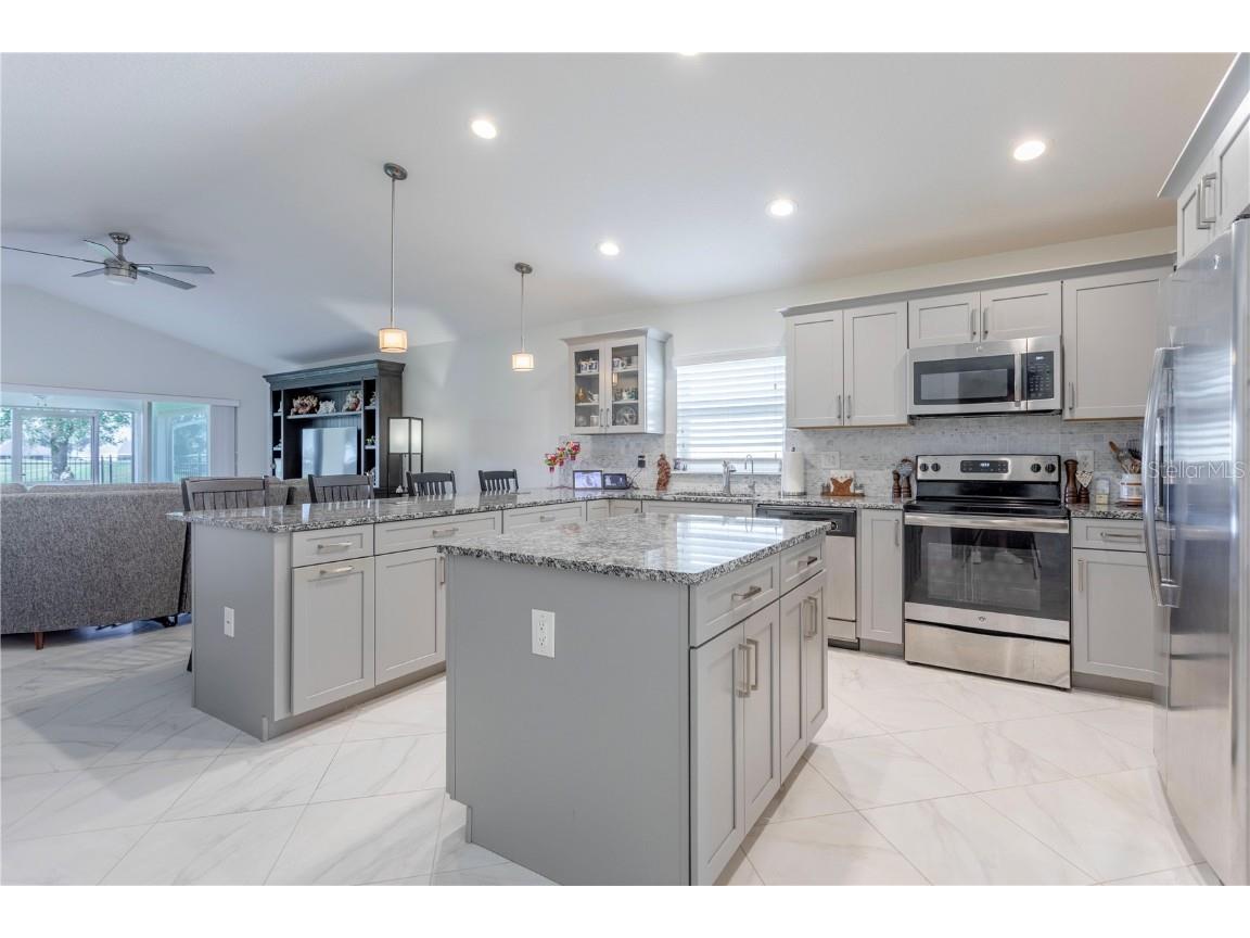 18134 Eagles Way Deer Island FL 32778 - LAKE DORA & LAKE BEAUCLAIR TB8442414 image4