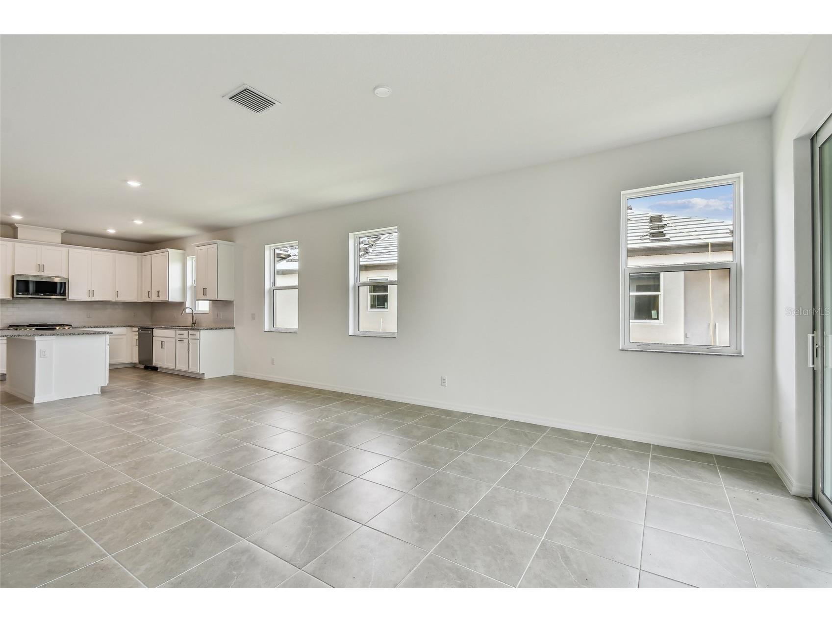 18135 Cherished Loop Lakewood Ranch FL 34211 R4910893 image4