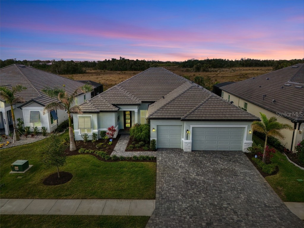 18135 Home Run Drive Venice FL 34293 N6137243 image1