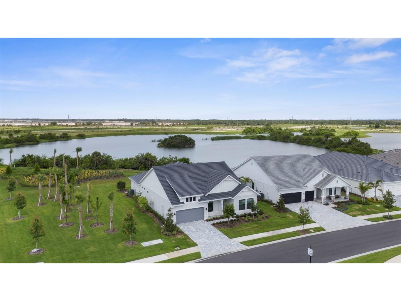 18136 Foxtail Loop Venice FL 34293 N6139238 image1