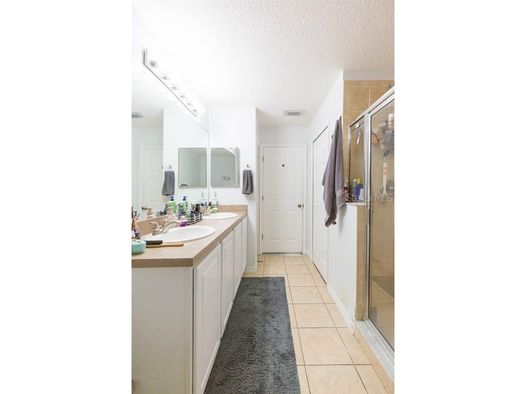 18136 Nassau Point Drive Tampa FL 33647 TB8402068 image17