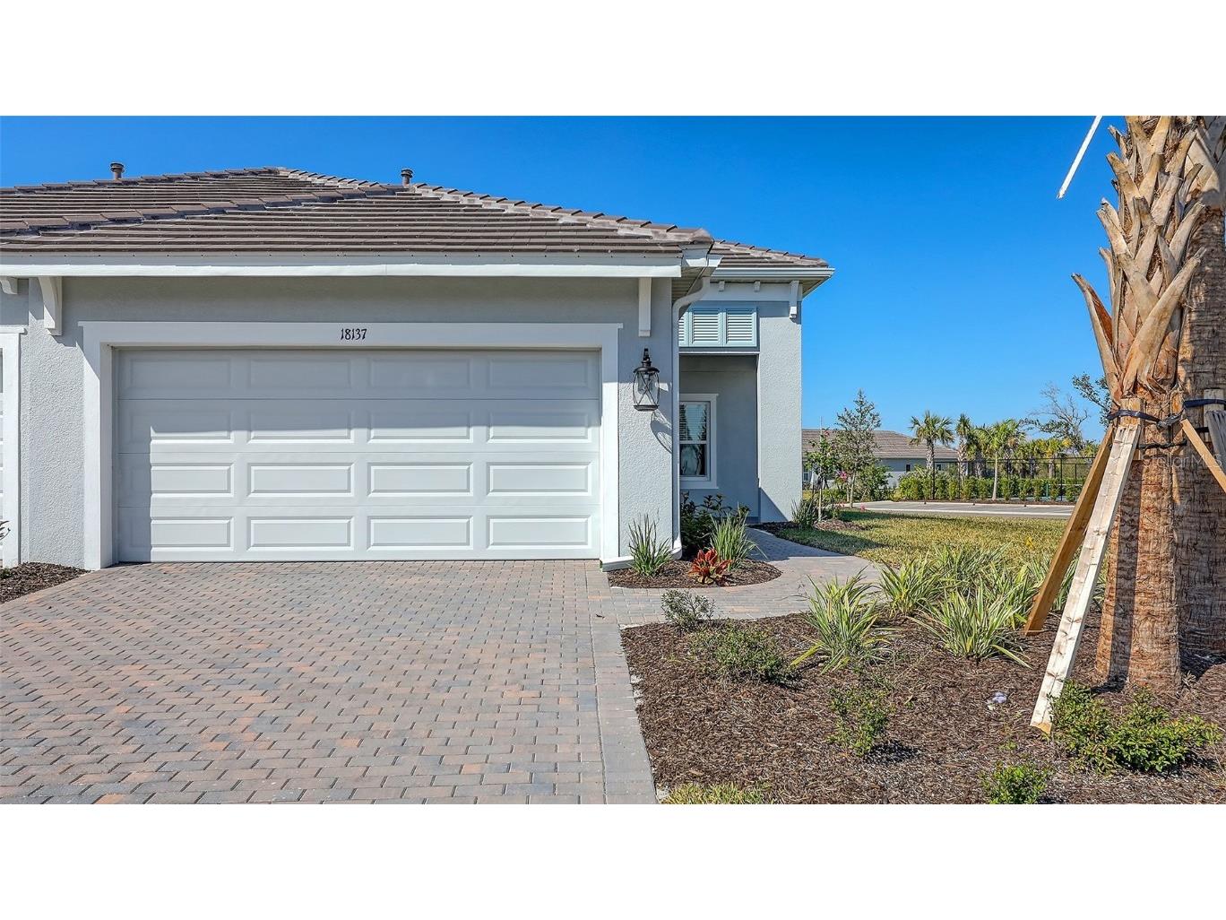 18137 Franklin Park Court Venice FL 34293 A4644178 image1