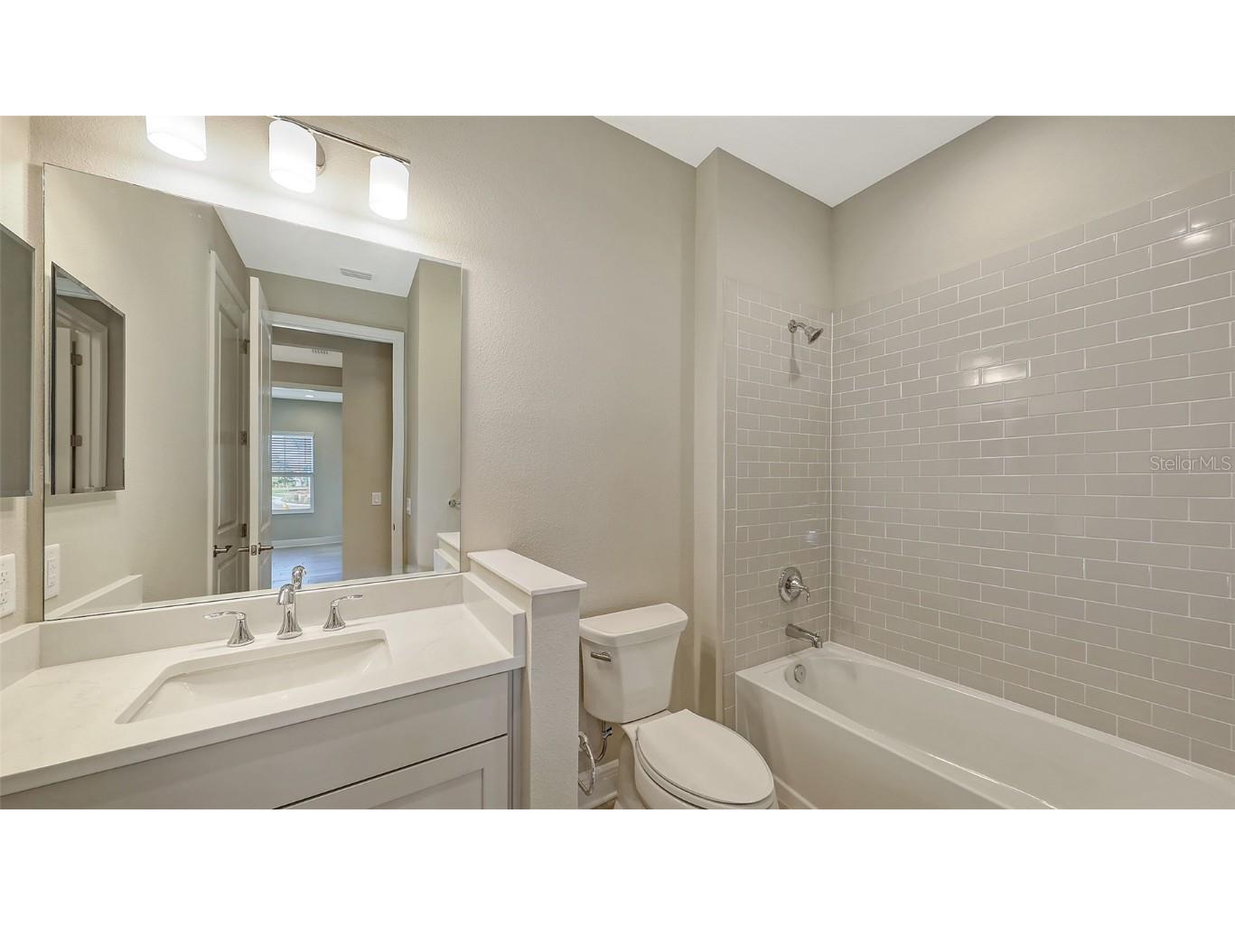 18137 Franklin Park Court Venice FL 34293 A4644178 image10