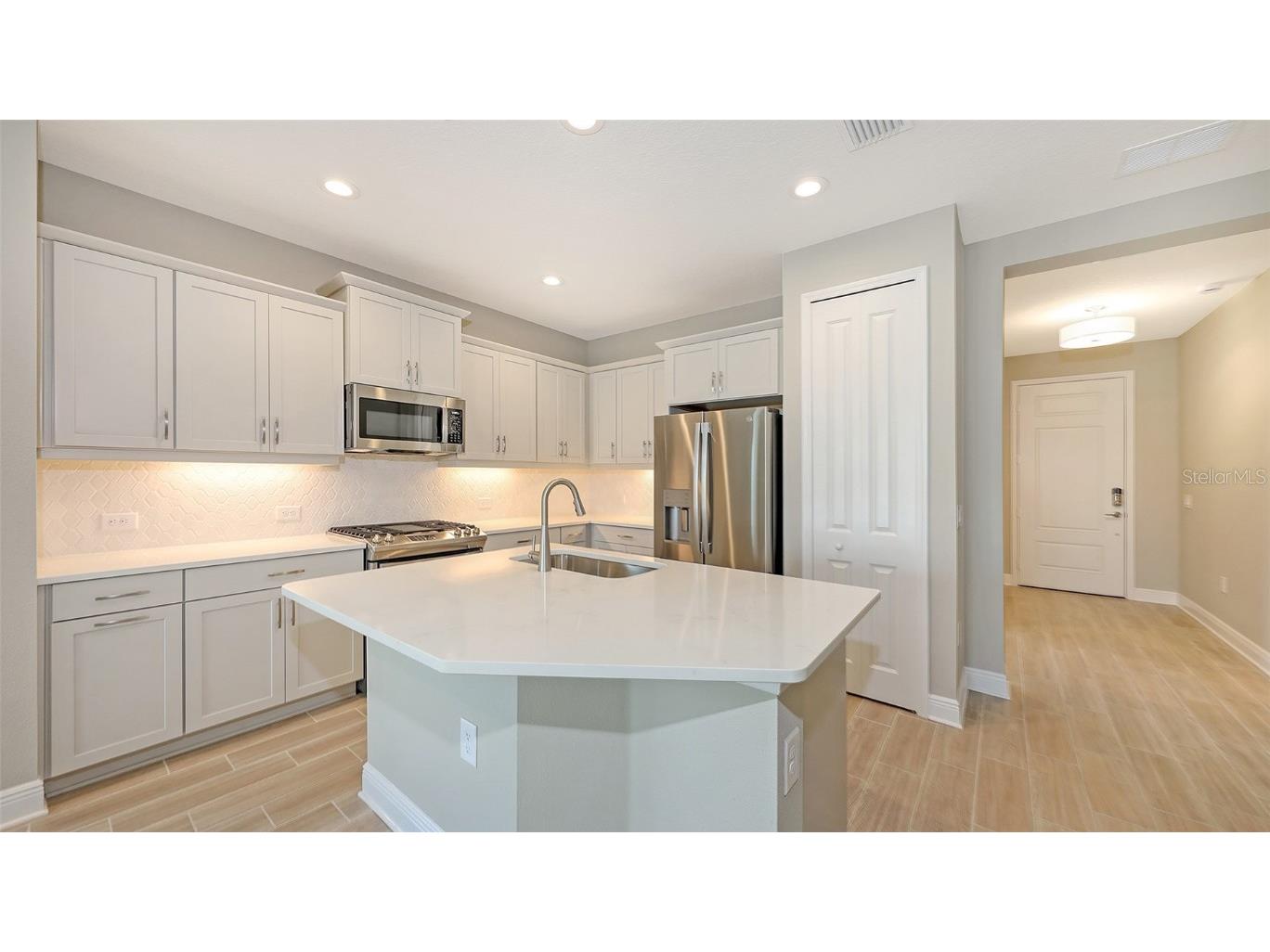 18137 Franklin Park Court Venice FL 34293 A4644178 image18