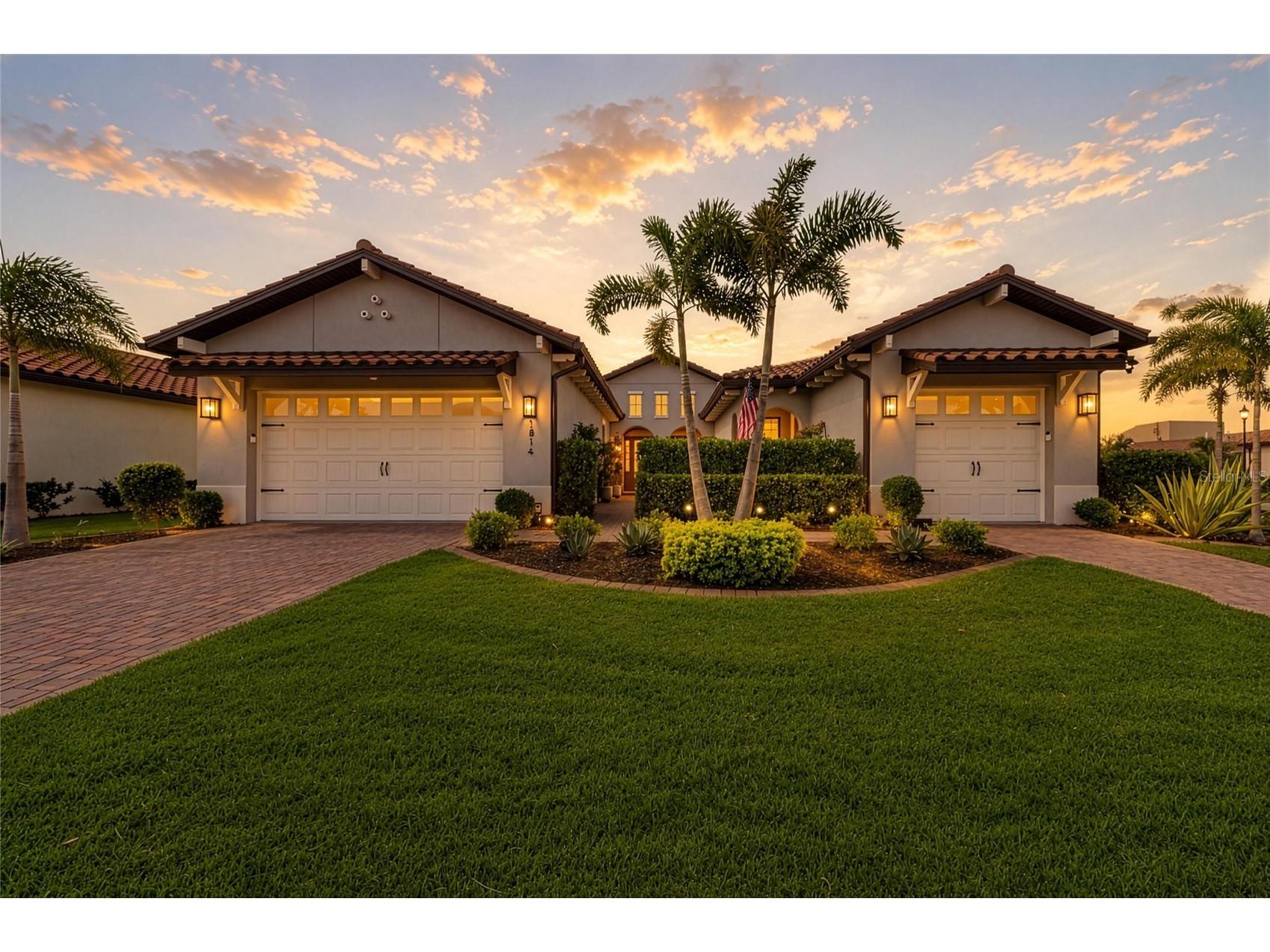 1814 5th St E Palmetto FL 34221 A4694804 image1