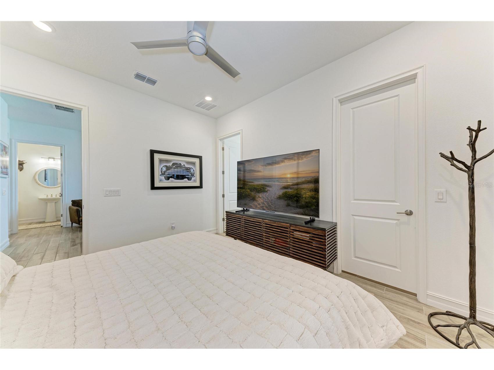 1814 5th St E Palmetto FL 34221 A4694804 image40