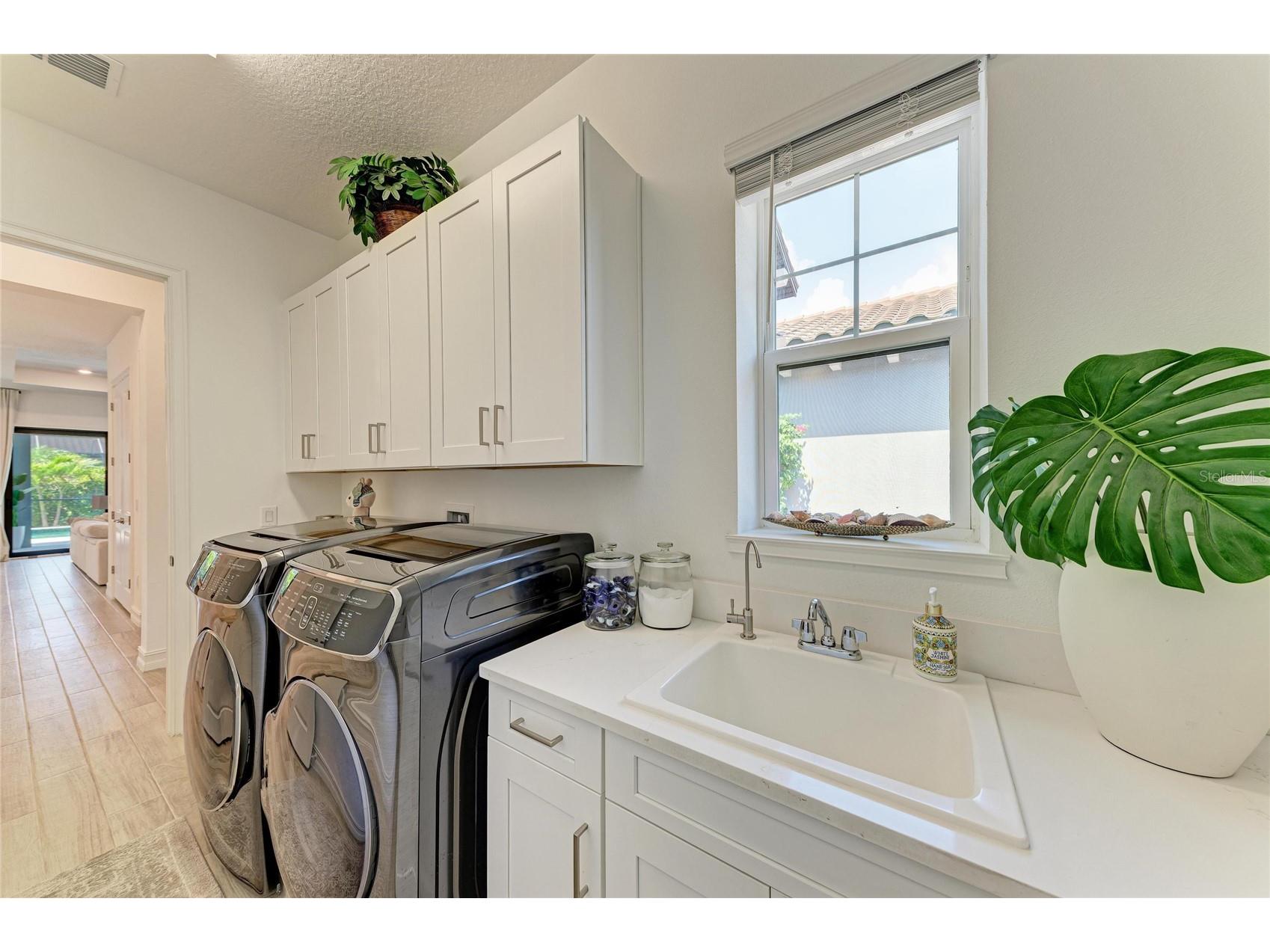 1814 5th St E Palmetto FL 34221 A4694804 image49