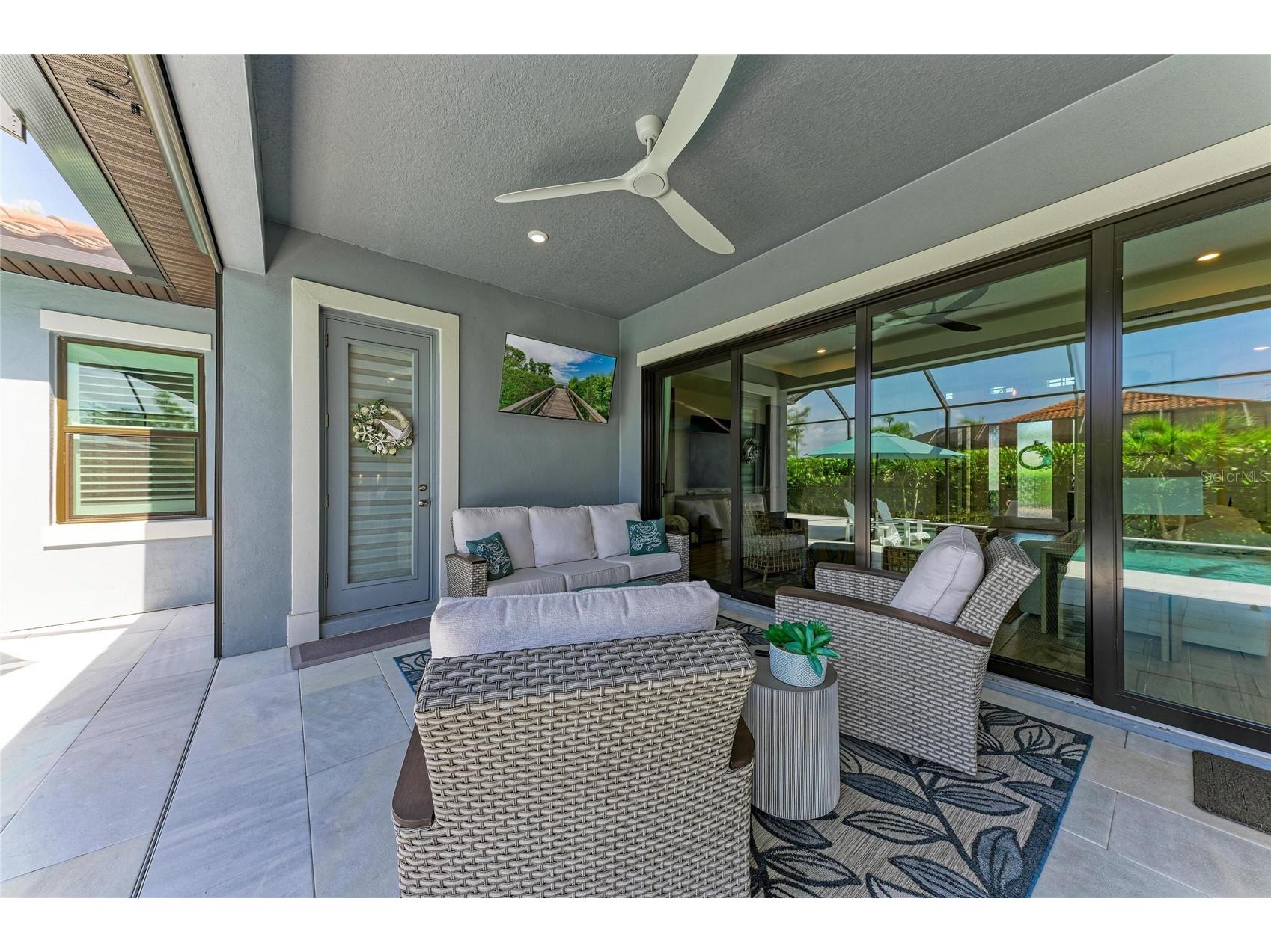1814 5th St E Palmetto FL 34221 A4694804 image52