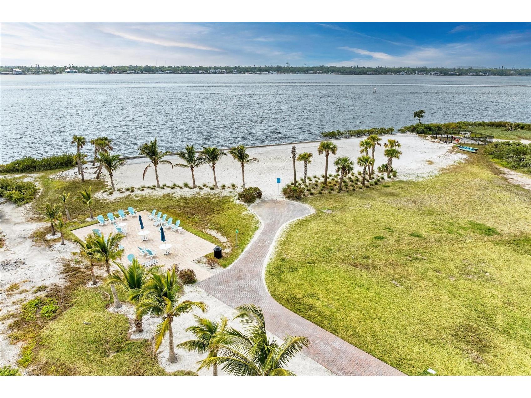 1814 5th St E Palmetto FL 34221 A4694804 image86