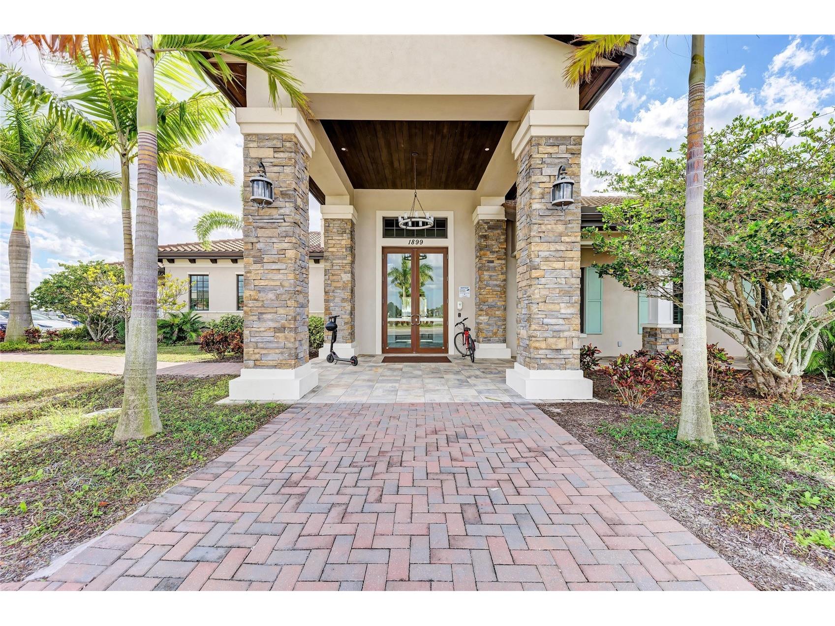 1814 5th St E Palmetto FL 34221 A4694804 image90