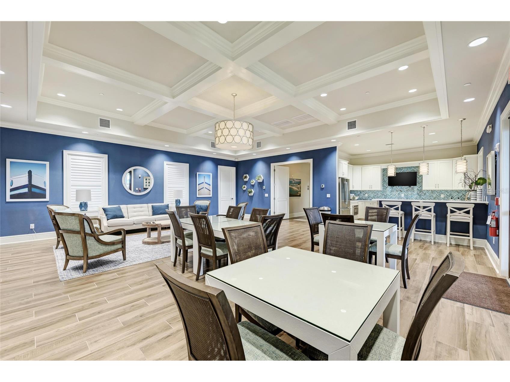 1814 5th St E Palmetto FL 34221 A4694804 image95