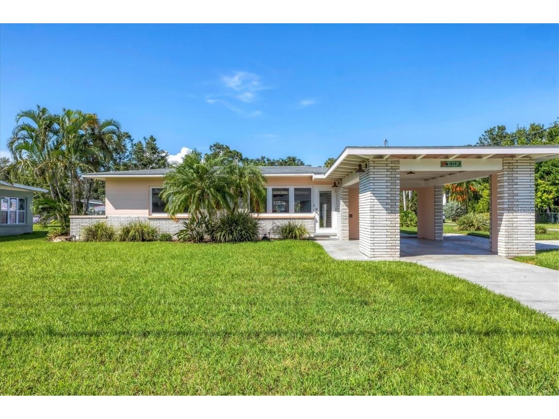 1814 7th Street W Palmetto FL 34221 A4665538 image1