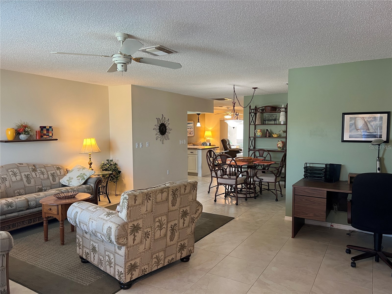 1814 Columbine Place Sun City Center FL 33573 A4678190 image3