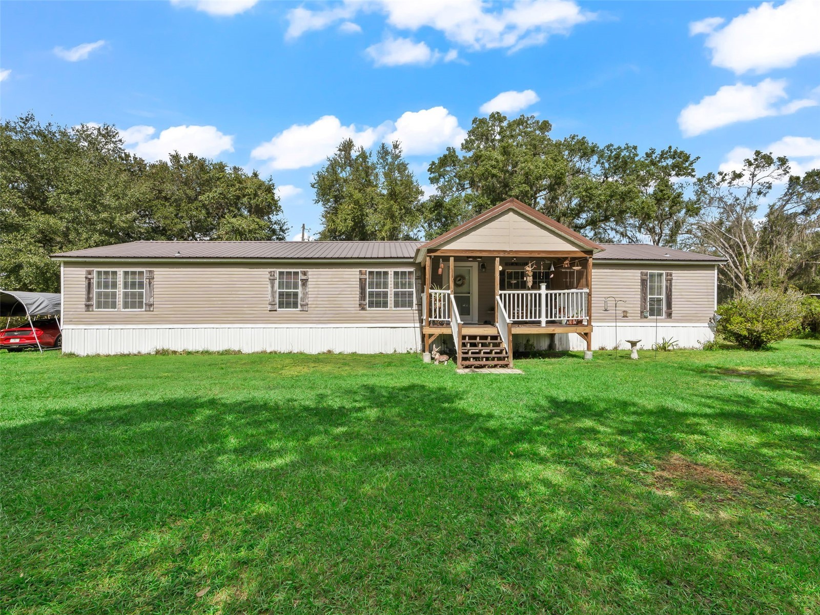 1814 Cr 739 Webster FL 33597 G5103824 image1