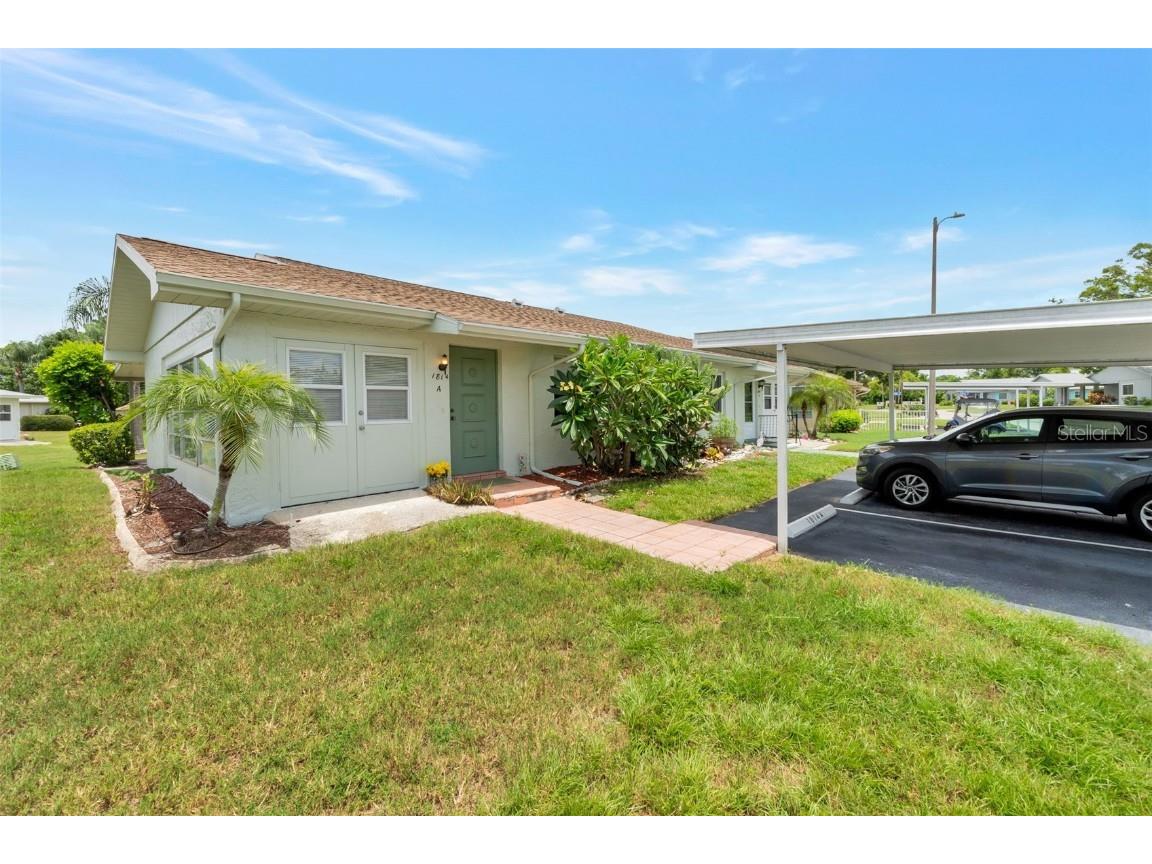 1814 Foxhunt Drive #A Sun City Center FL 33573 TB8413807 image1