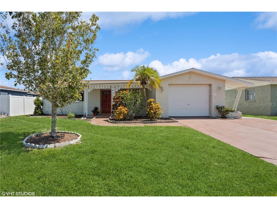 1814 Sprint Lane Holiday FL 34691 U8212802 image1