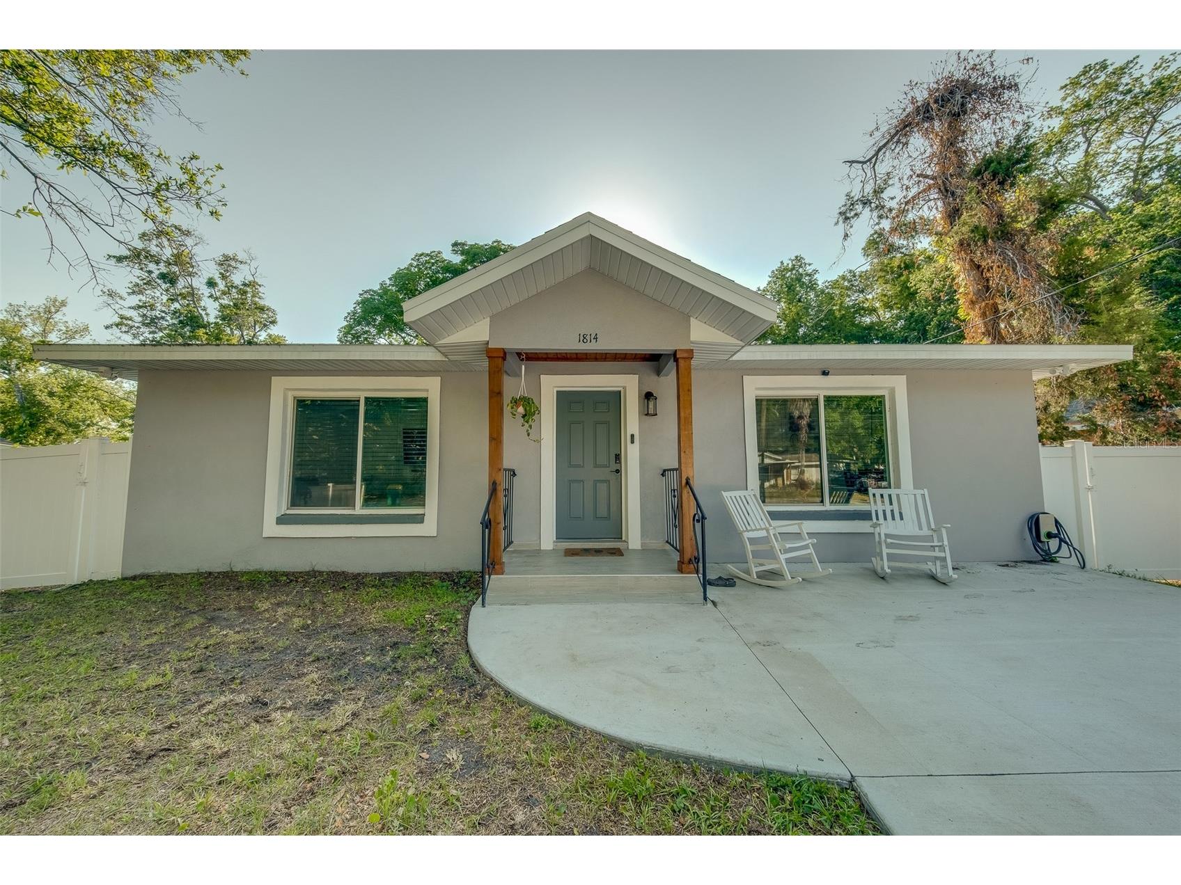 1814 Sylvan Drive Clearwater FL 33755 TB8466672 image1