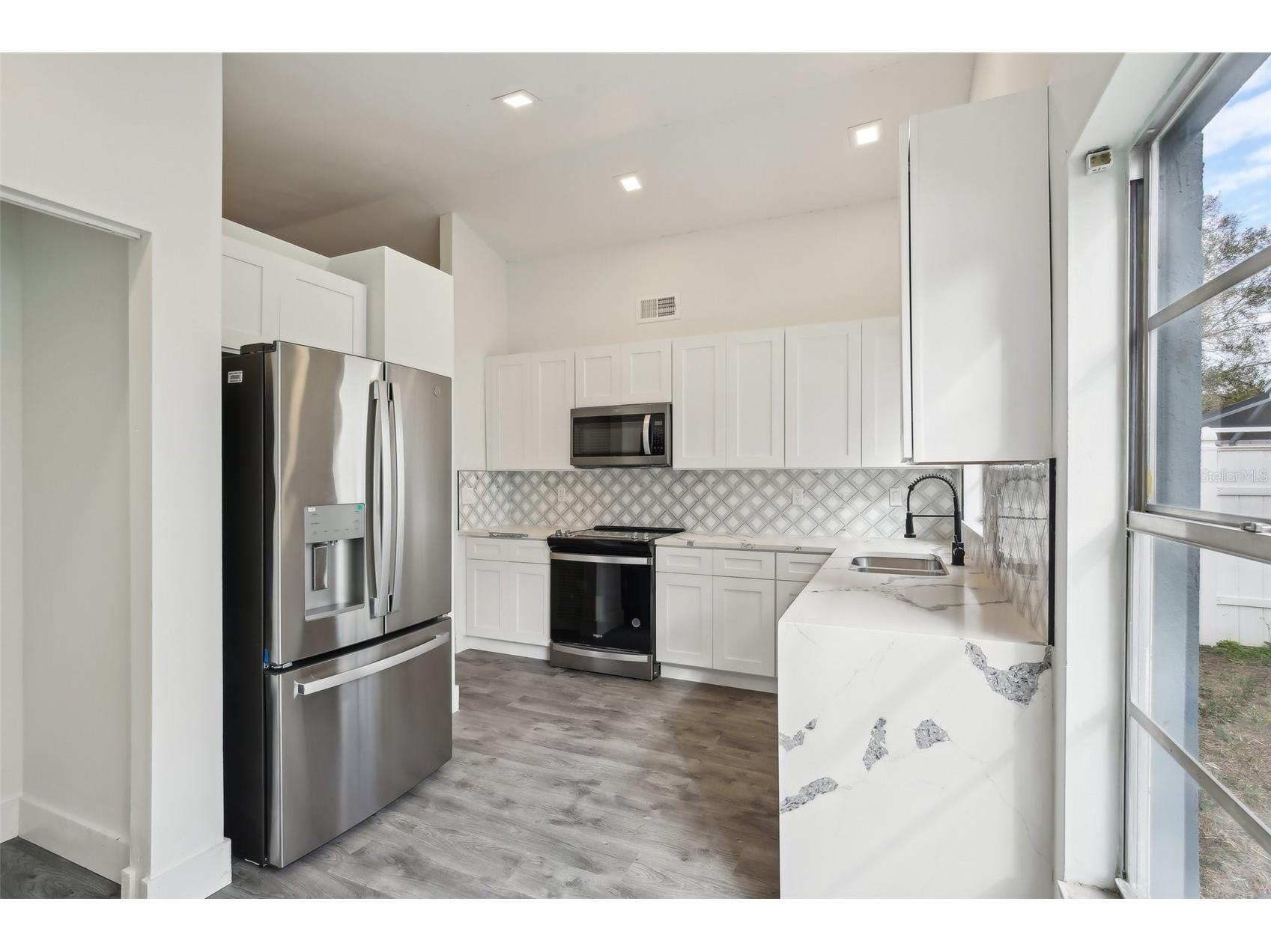 1814 Tarah Trace Drive Brandon FL 33510 TB8514970 image6