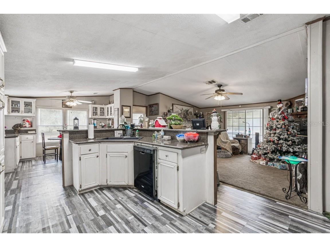 1814 Wise Road Zephyrhills FL 33540 TB8451967 image26