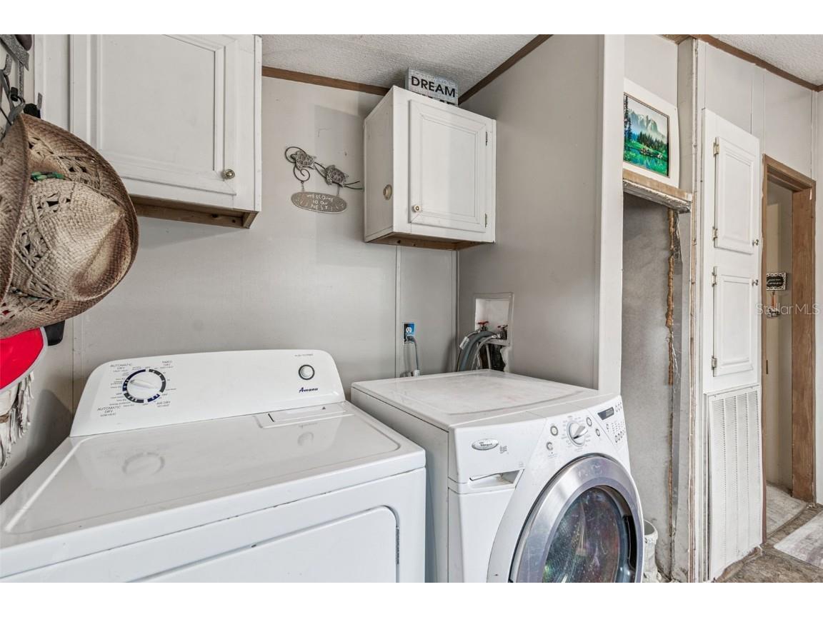 1814 Wise Road Zephyrhills FL 33540 TB8451967 image35