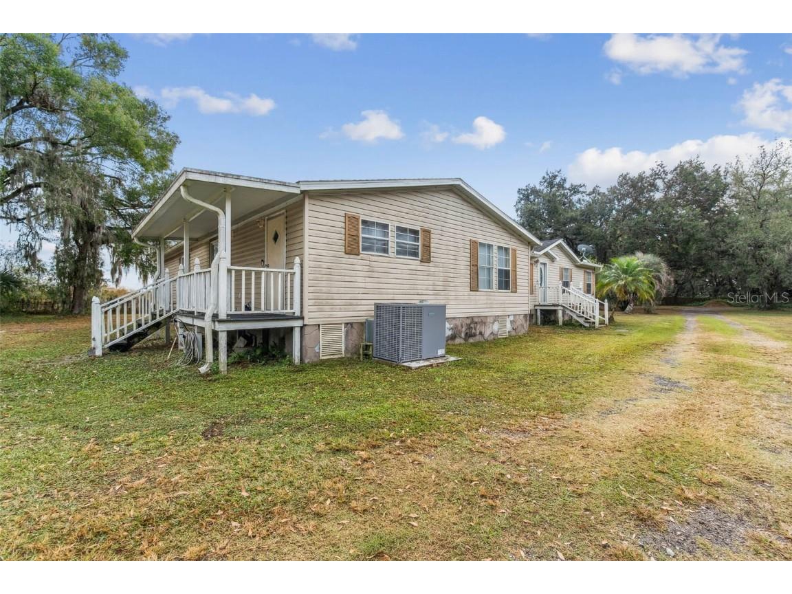 1814 Wise Road Zephyrhills FL 33540 TB8451967 image39