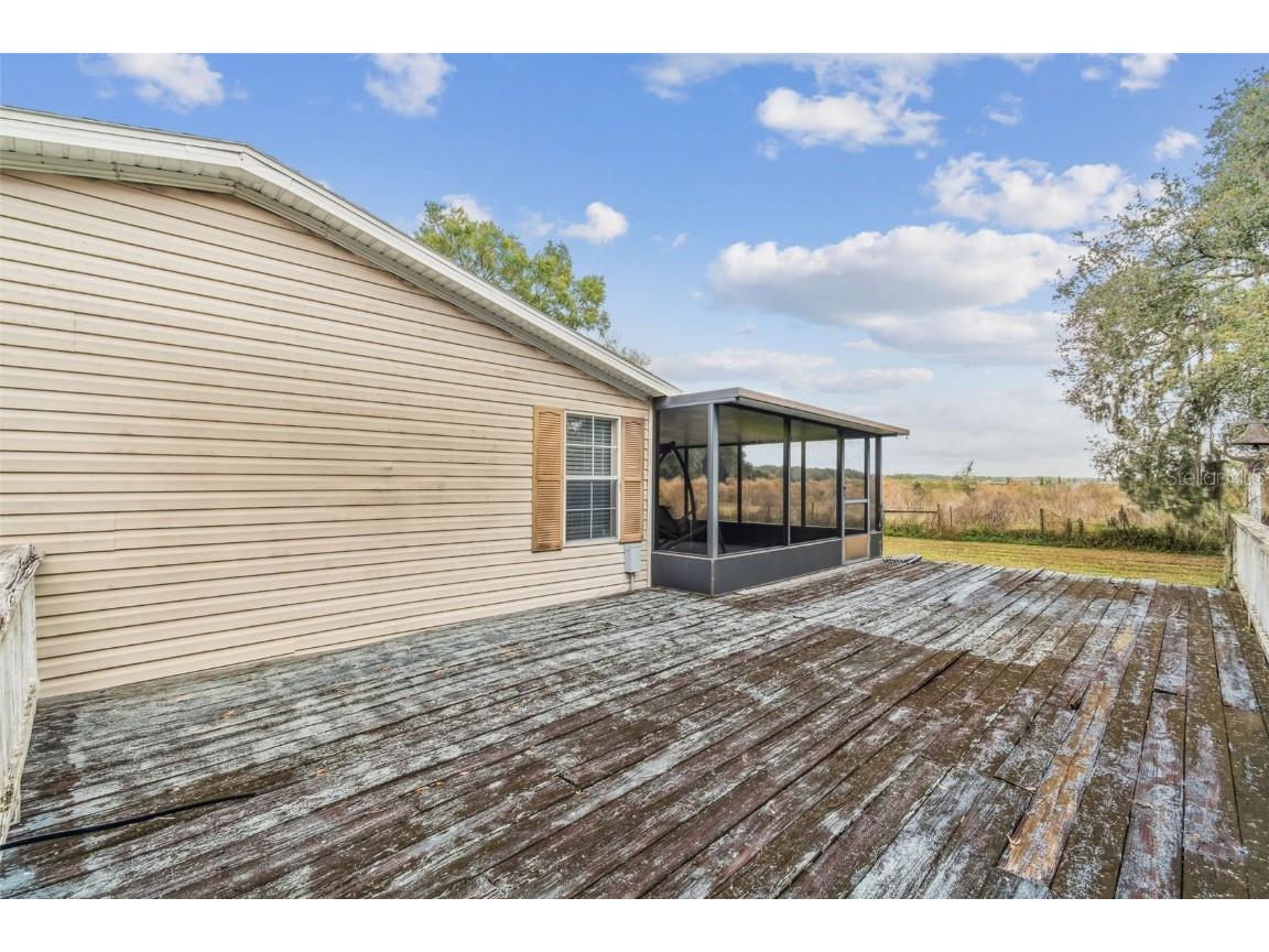 1814 Wise Road Zephyrhills FL 33540 TB8451967 image41