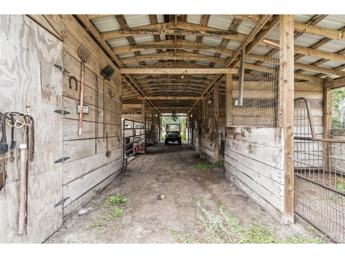 1814 Wise Road Zephyrhills FL 33540 TB8451967 image45