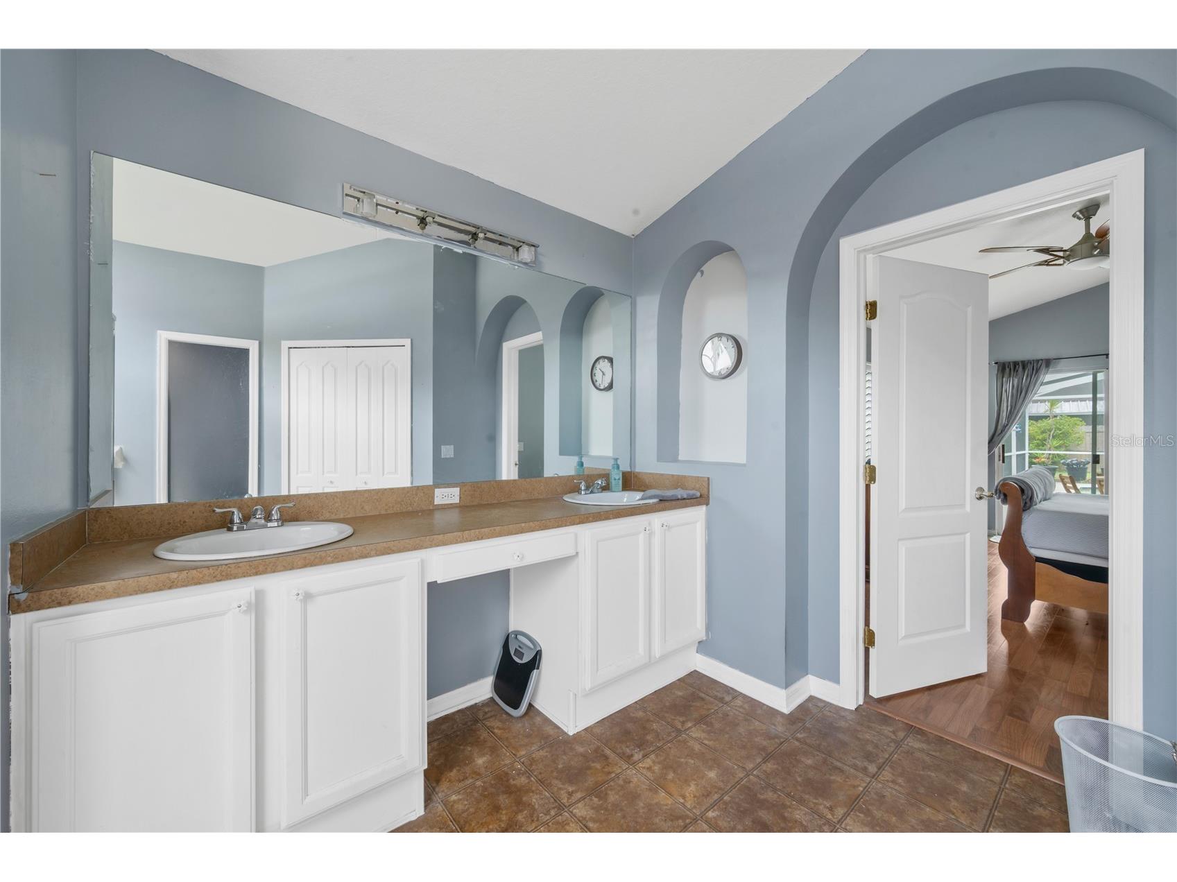 18140 Palm Breeze Drive Tampa FL 33647 TB8512879 image20