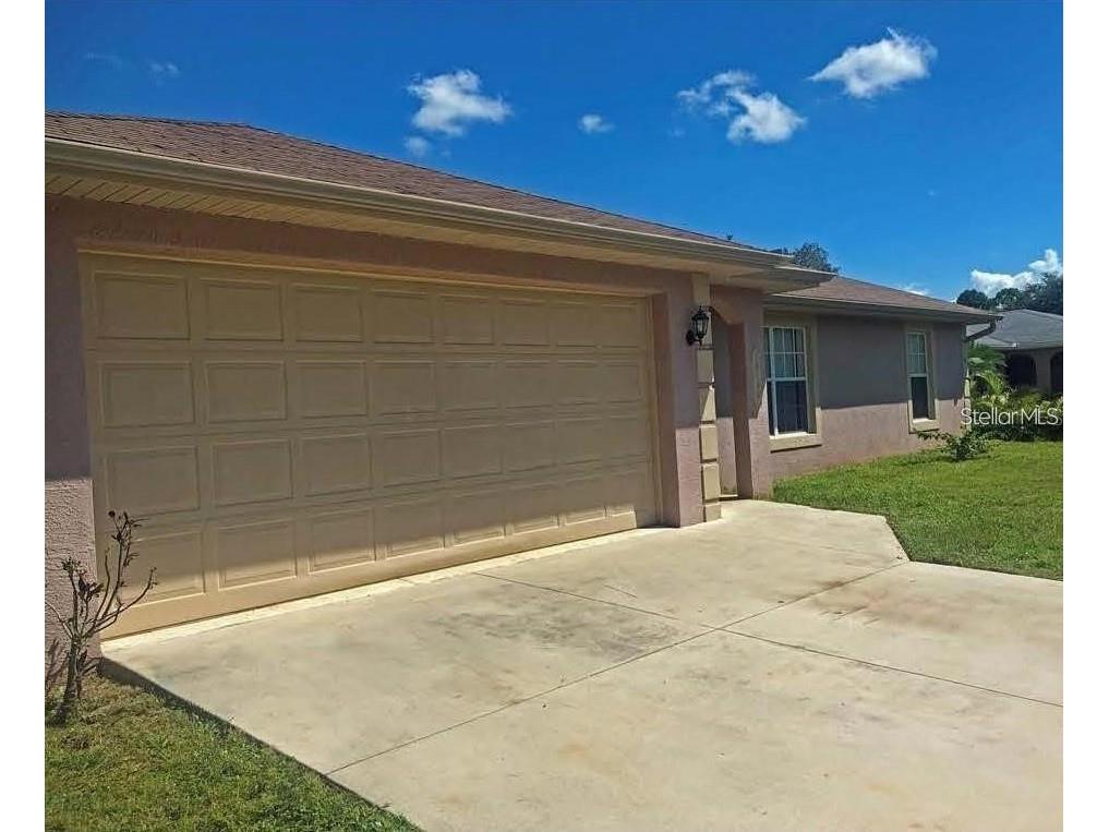 18142 Summerdown Avenue Port Charlotte FL 33948 D6132393 image1