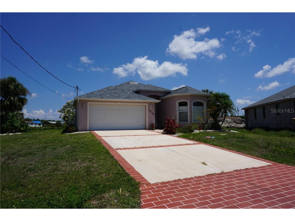 18146 Avonsdale Circle Port Charlotte FL 33948 - AVONSDALE WATERWAY A4570926 image1