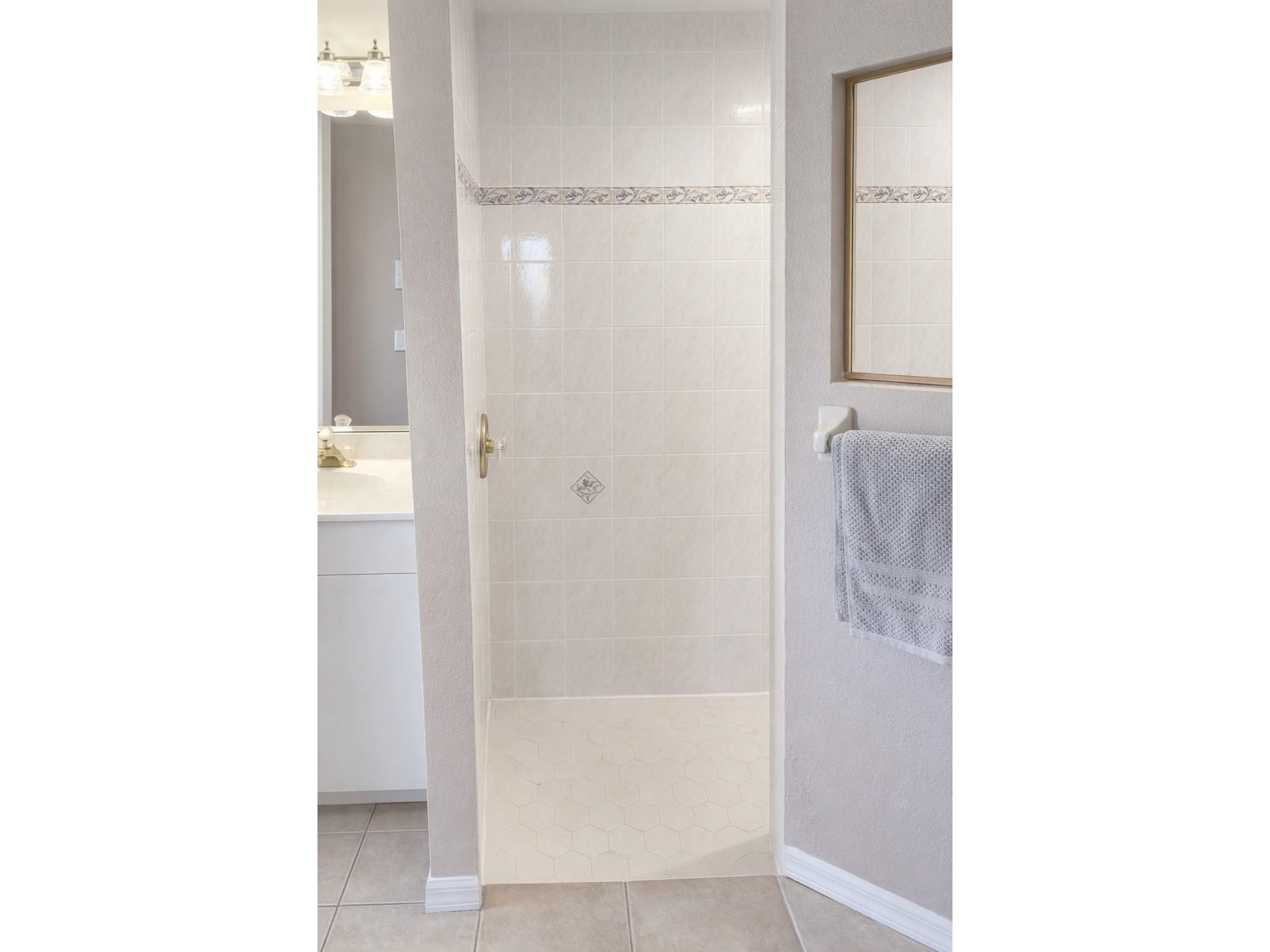 18146 Avonsdale Circle Port Charlotte FL 33948 - AVONSDALE WATERWAY TB8508683 image13