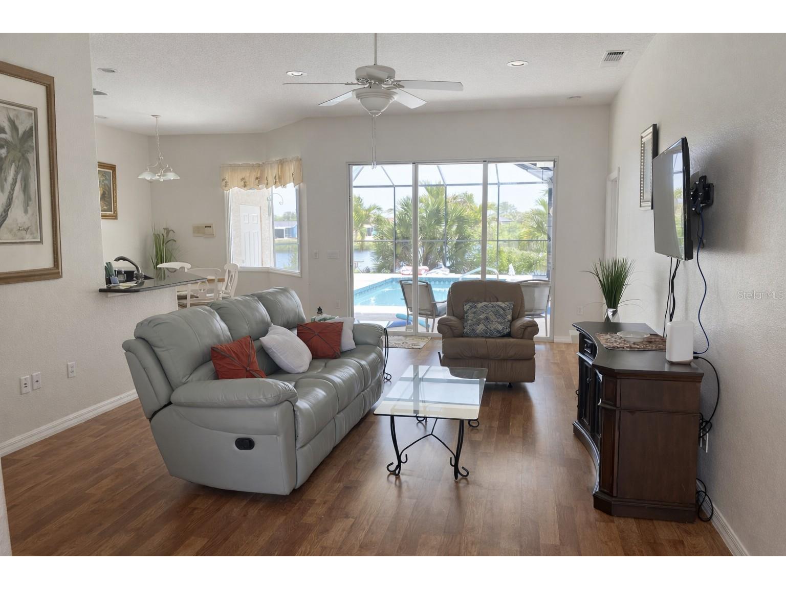 18146 Avonsdale Circle Port Charlotte FL 33948 - AVONSDALE WATERWAY TB8508683 image2