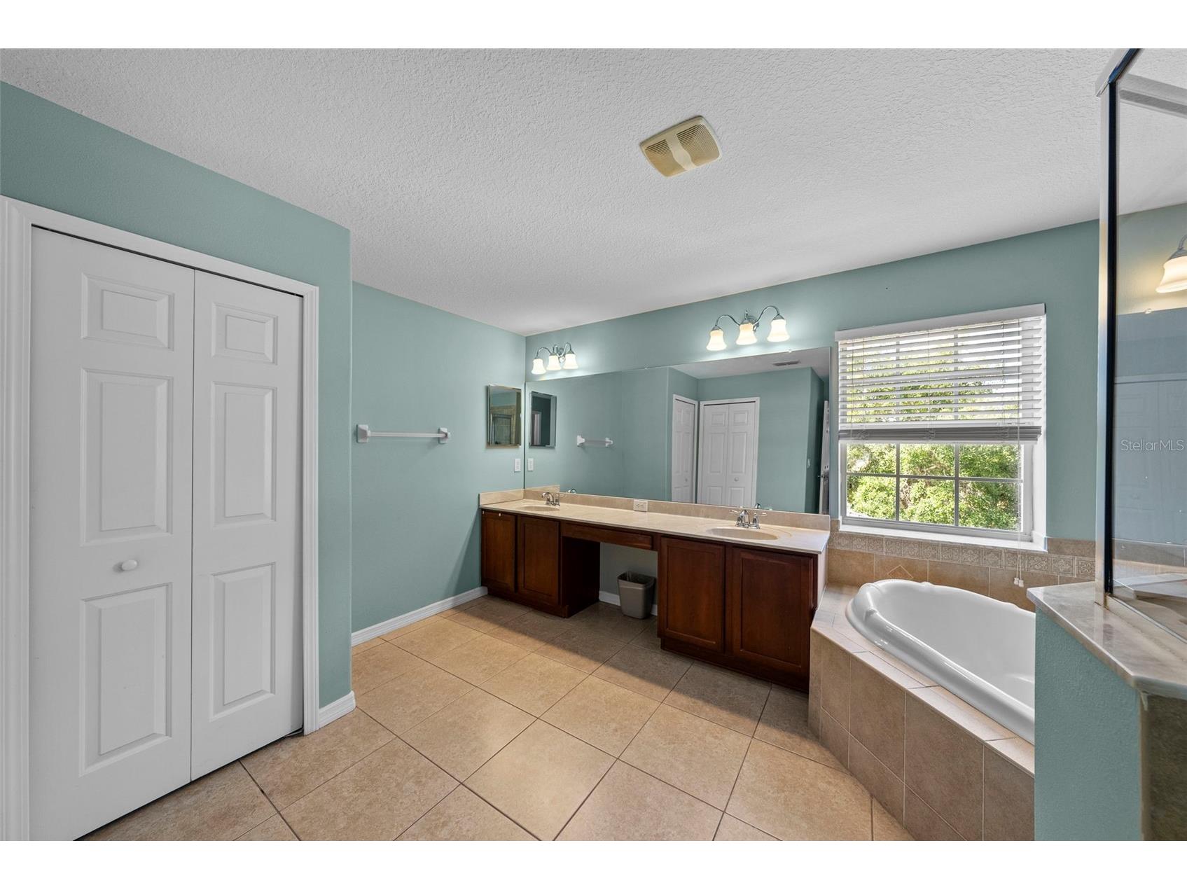 18146 Bahama Bay Drive Tampa FL 33647 TB8498629 image24