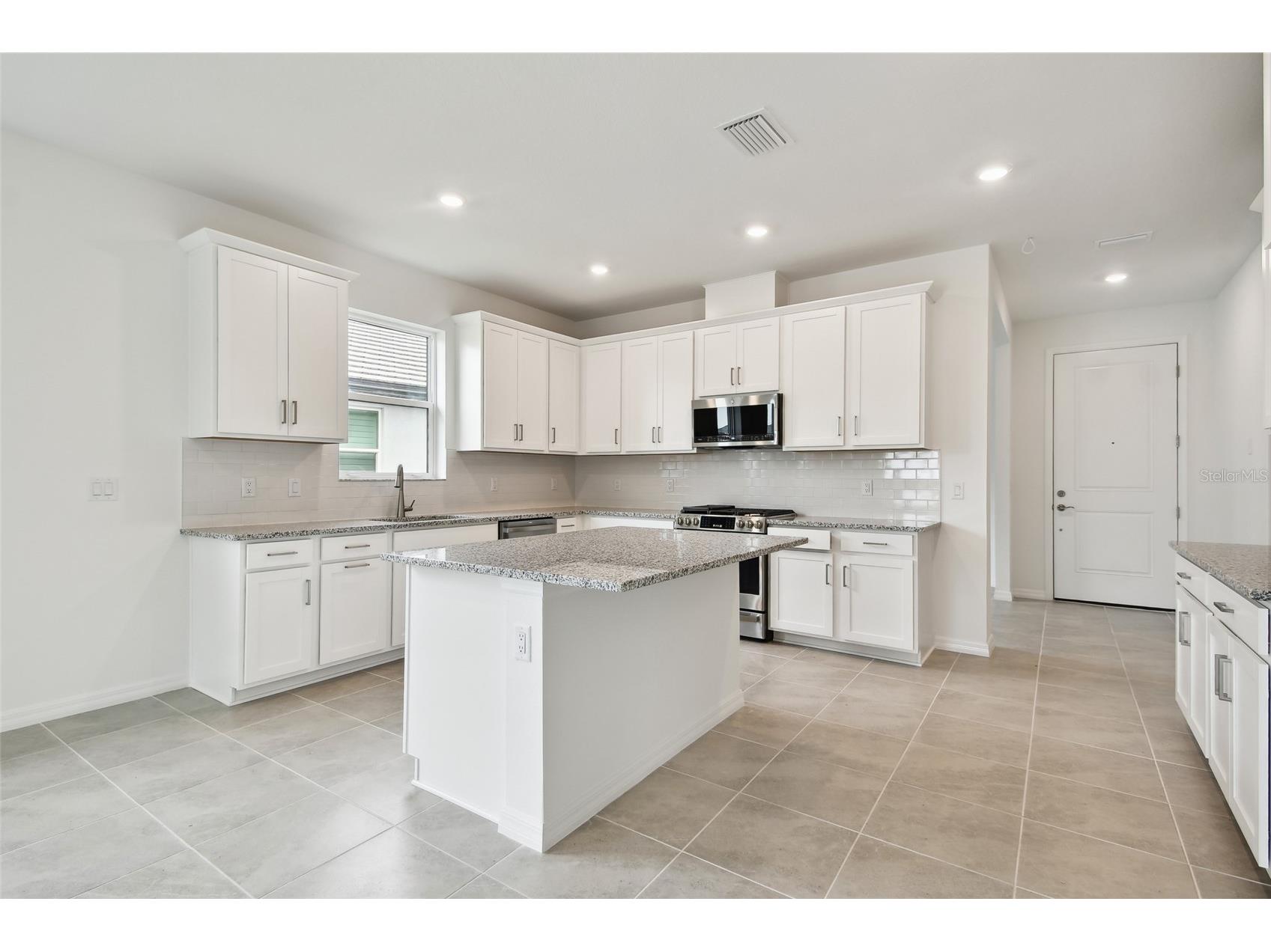 18146 Cherished Loop Lakewood Ranch FL 34211 R4910772 image3