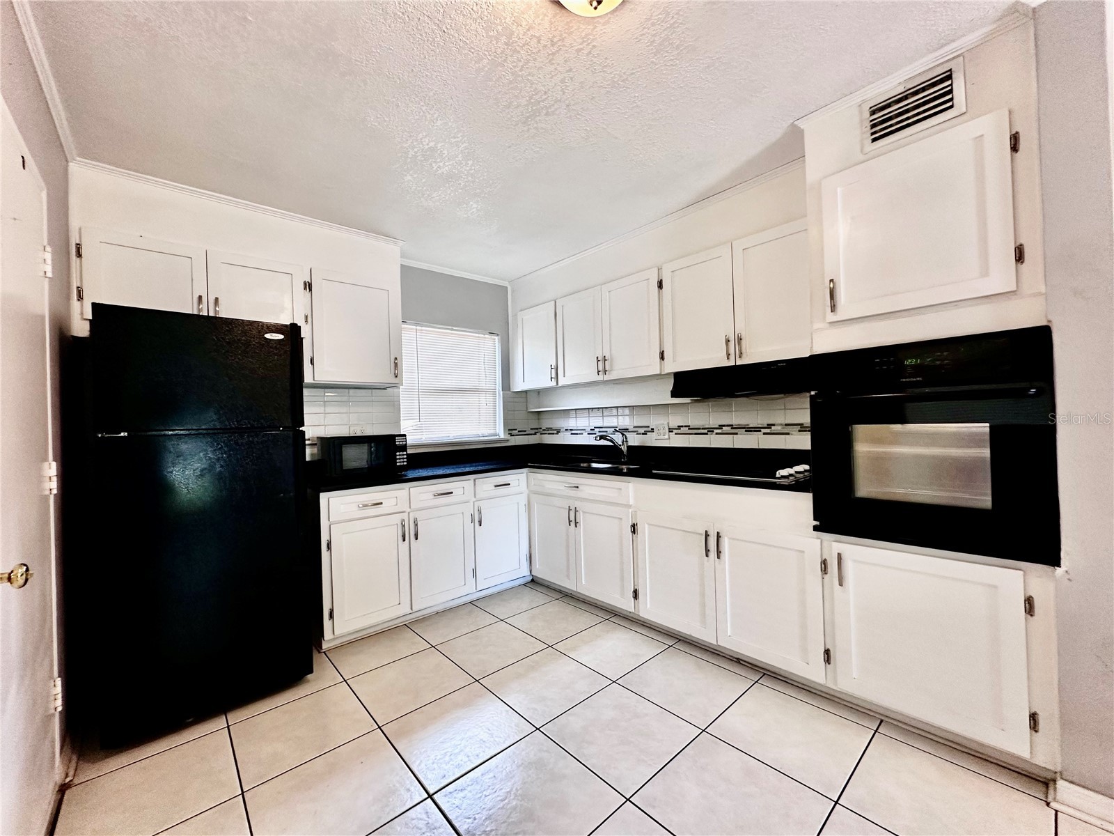 1815 & 1817 Hackney Avenue Orlando FL 32806 O6415747 image13
