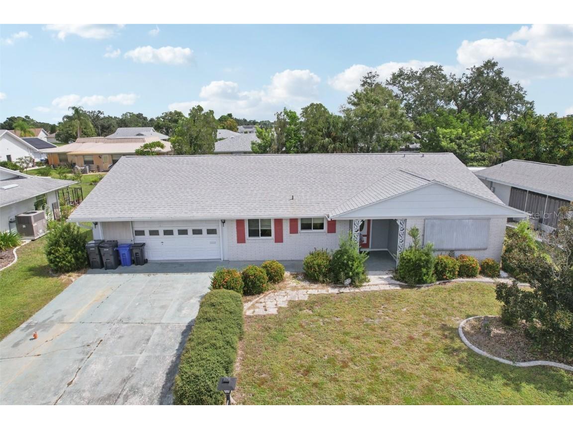 1815 Allegheny Drive Sun City Center FL 33573 TB8428227 image1