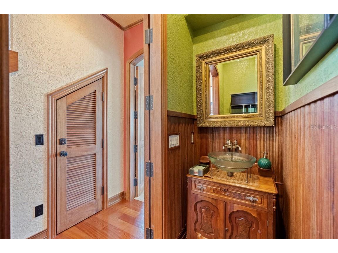 1815 Bayou Grande Boulevard NE Saint Petersburg FL 33703 - TAMPA BAY TB8460108 image31