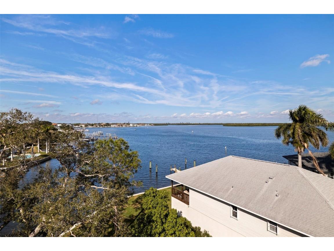 1815 Bayou Grande Boulevard NE Saint Petersburg FL 33703 - TAMPA BAY TB8460108 image61