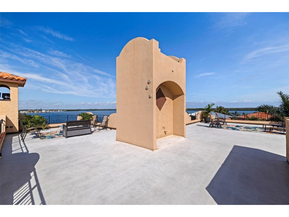 1815 Bayou Grande Boulevard NE Saint Petersburg FL 33703 - TAMPA BAY TB8460108 image65