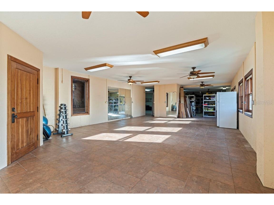 1815 Bayou Grande Boulevard NE Saint Petersburg FL 33703 - TAMPA BAY TB8460108 image68