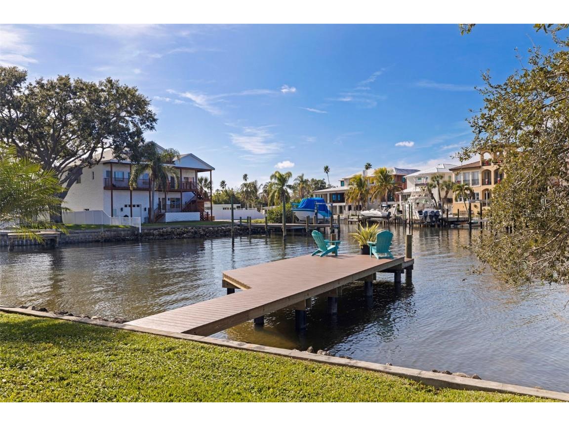 1815 Bayou Grande Boulevard NE Saint Petersburg FL 33703 - TAMPA BAY TB8460108 image78
